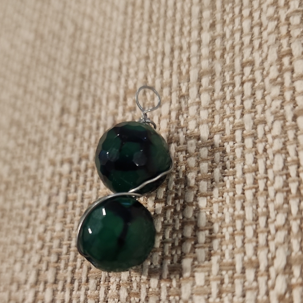 Elegant Green and Silver Earrings